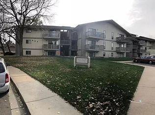 625 Manhattan Pl APT 202, Boulder, CO 80303