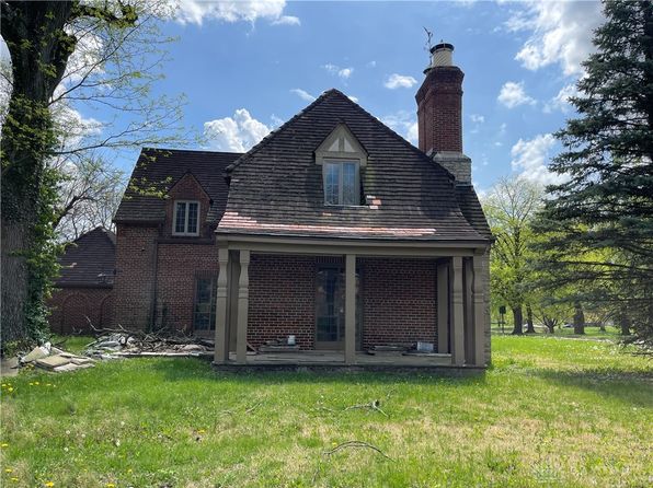 1620 Catalpa Dr, Dayton, OH 45406