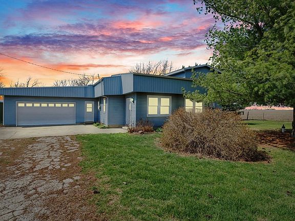 2nd image of 3055 County Road 1200 E