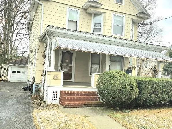 117 Cleveland Ave, Endicott, NY 13760