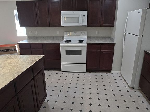 2nd image of 111 N 10th St #A