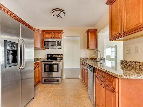 3rd image of 5705 NW 81st Ave