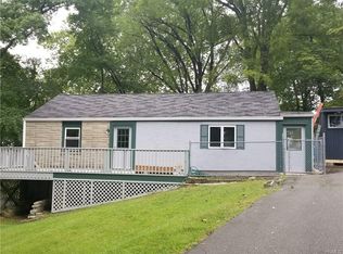 1 Deviney Rd, Stony Pt, NY 10980