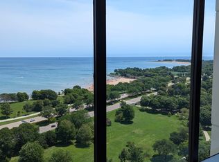 5445 N Sheridan Rd APT 2610, Chicago, IL 60640
