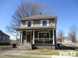 217 N Broad St, Lacon, IL 61540