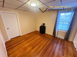 78 Barre St #1N, Fall River, MA 02723