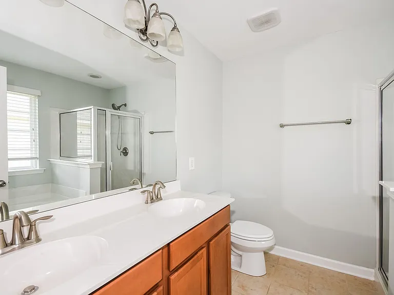 233 Maywood Dr — Photo 17