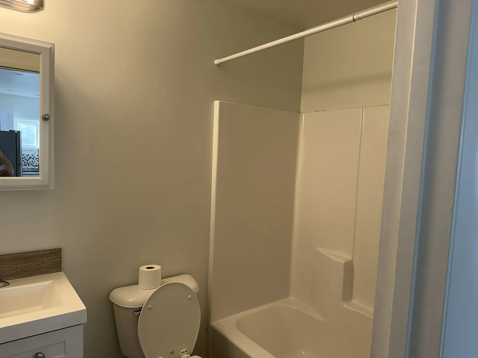 610 N Absaroka St — Photo 2