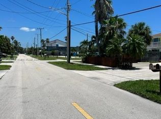 309 Hernando St, Fort Pierce, FL 34949