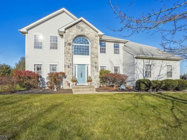 10 Cornelius Way, Franklin Twp., NJ 08873
