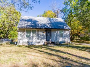 7406 S Park Rd, Kansas City, MO 64129