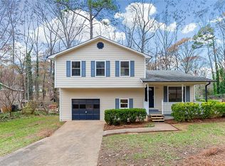 107 Julie Ln, Stockbridge, GA 30281