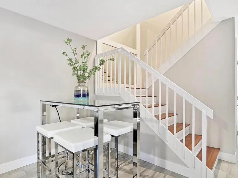 2117 21st Ct — Photo 5