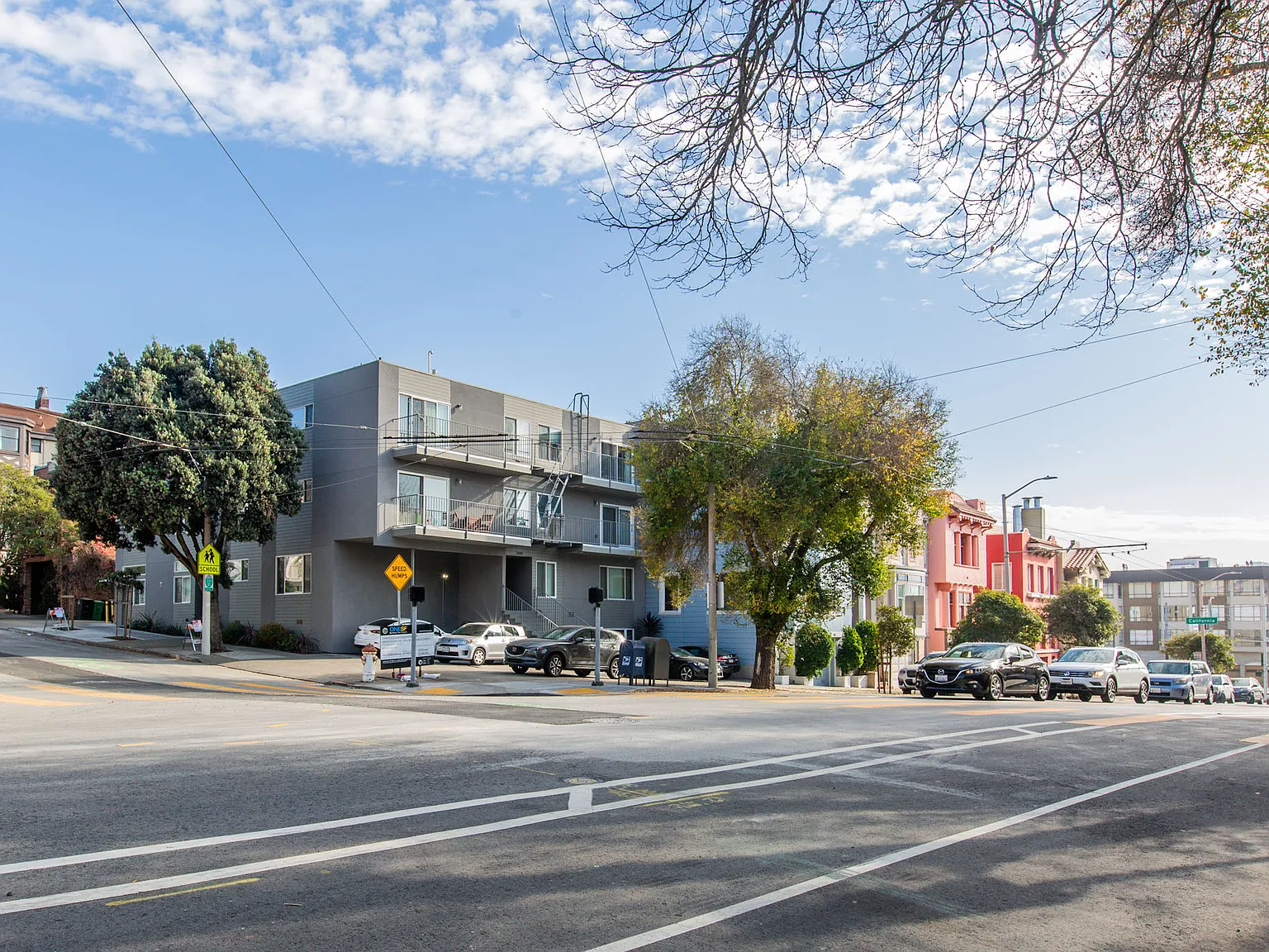200 Arguello — Photo 3