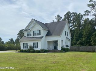 100 Southwoods Ln, Jacksonville, NC 28540