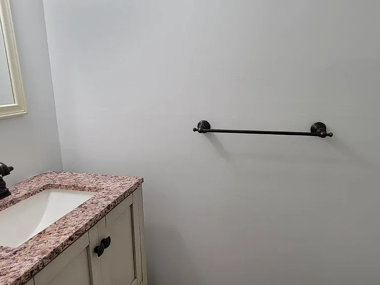 1408 Locust Ct — Photo 13