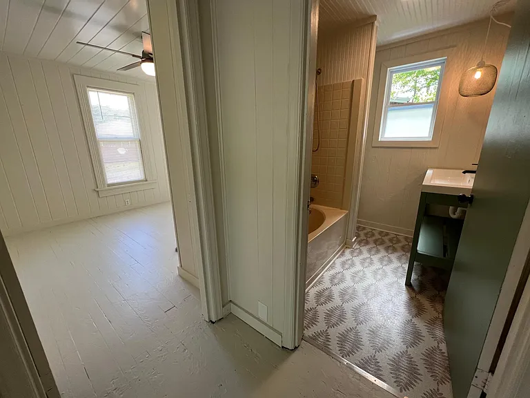 195 Richland St — Photo 14