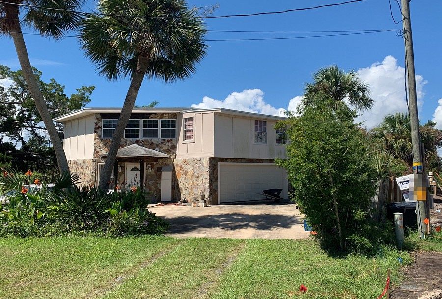 1st image of 628 Yorkshire Dr