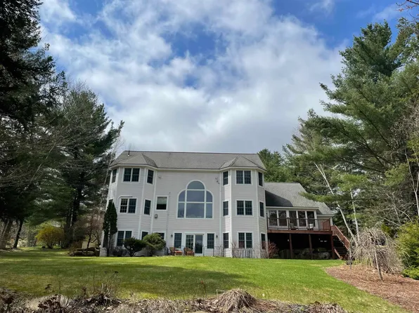 71 Samuel Hale Drive, Hales Location, NH 03860