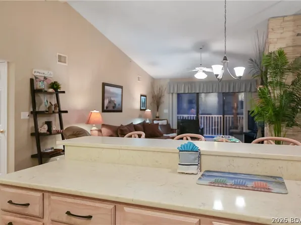 611 Lazy Days Rd #W11, Osage Beach, MO 65065