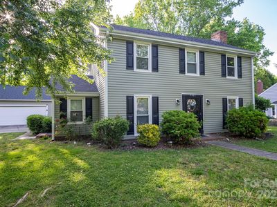 9801 Kent Village Dr, Charlotte, NC, 28269