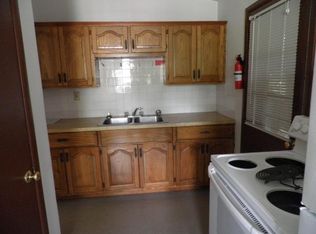 1001 Indiana St APT B, Lawrence, KS 66044
