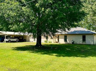 587 Hillcrest Rd, Kilgore, TX 75662