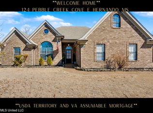 124 Pebble Creek Cv E, Hernando, MS 38632