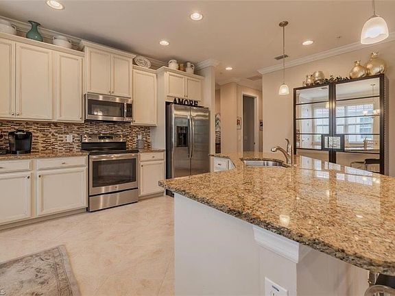 3rd image of 28040 Sosta Ln Unit 4