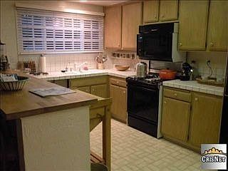 5th image of 4321 Matilija Ave APT 19