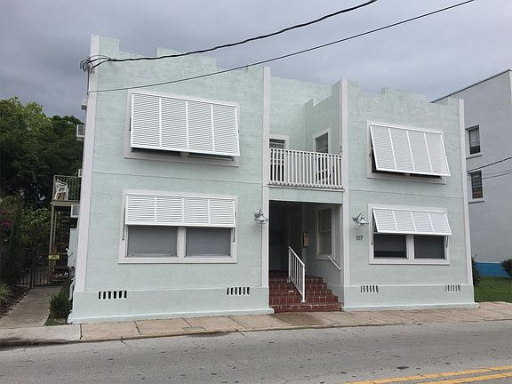 3rd image of 107 Washington St
