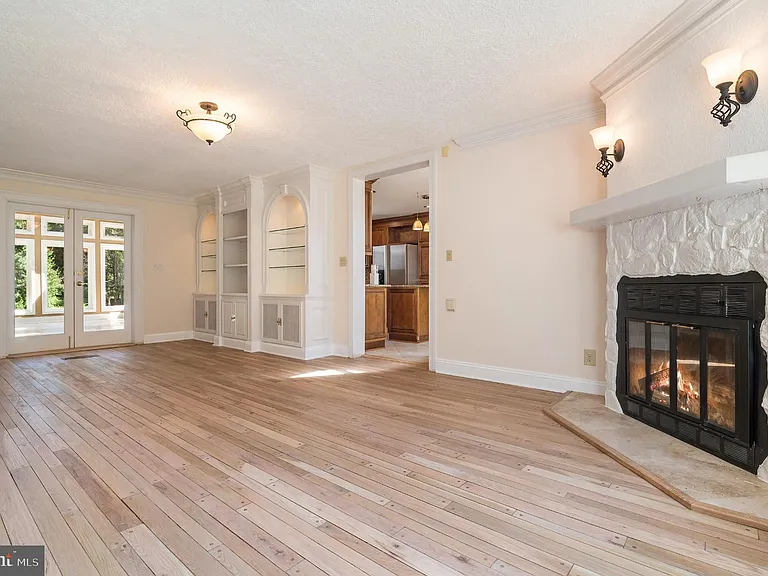 15729 Holly Grove Rd — Photo 28