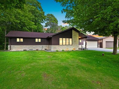 2929 Brunner ROAD, Manitowoc, WI, 54220