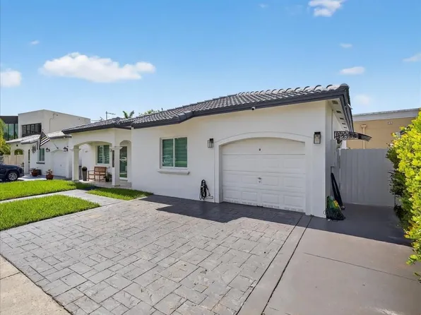 15728 SW 69th Lane, Miami, FL 33193