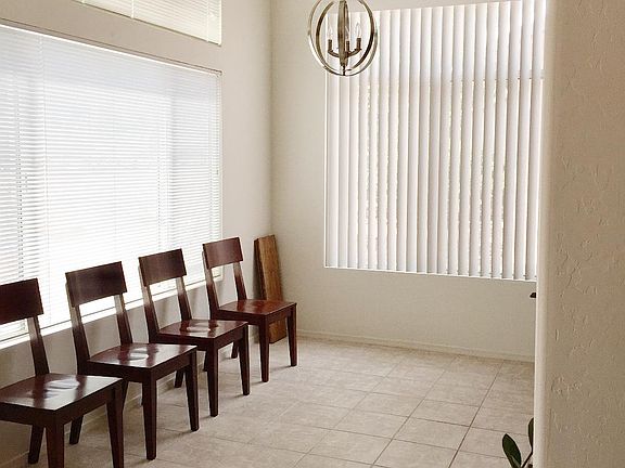 5th image of 282 S Wild Horse Way