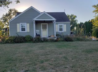 4510 S Ridge Rd, Oregon, IL 61061