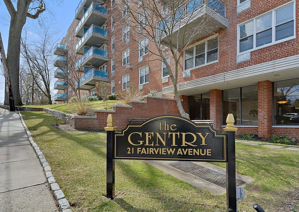1st image of 14 Westview Ave APT 600