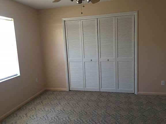 5th image of 210 Greenwoods Dr
