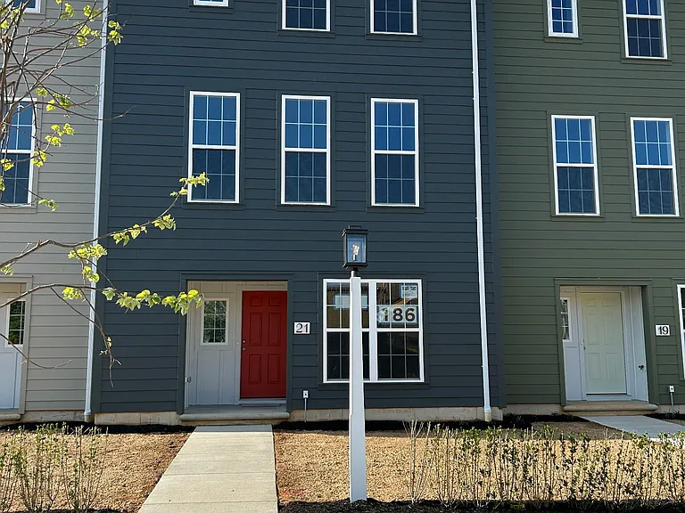 21 Snap Dragon Rd — Photo 4