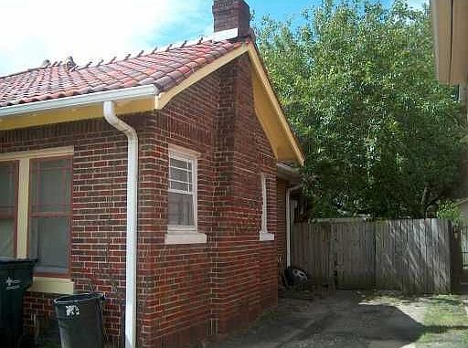 2nd image of 4220 Cadiz St
