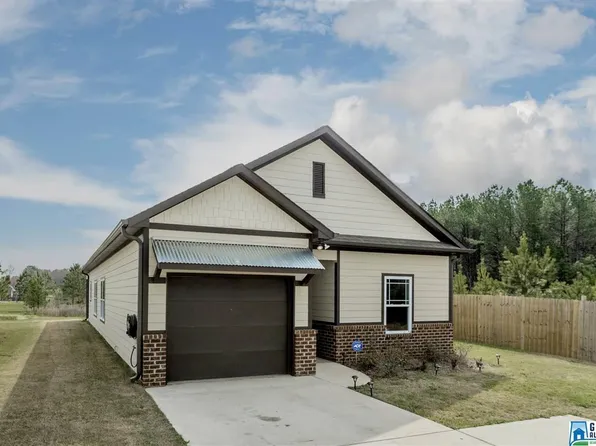 7734 Timber Leaf Ln, Bessemer, AL 35022