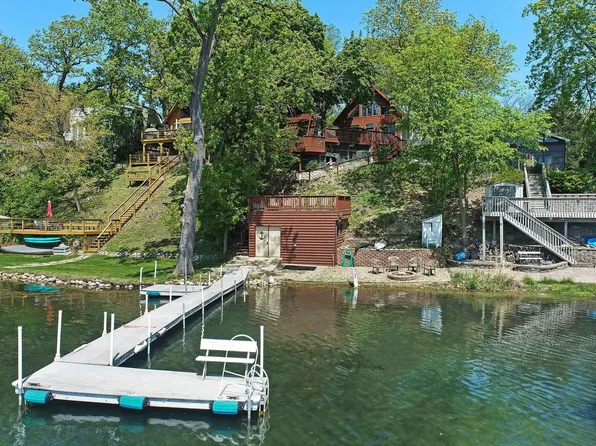 359 Indian Point ROAD, Twin Lakes, WI 53181