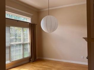 2556 S College Dr, Fayetteville, AR 72701