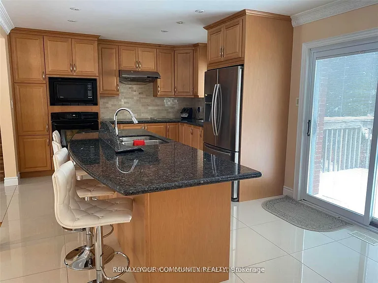 30 Forest Circle Ct — Photo 6
