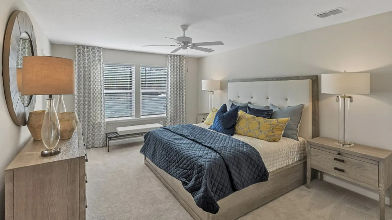 3 bed, 2.5 bath, 1700 sqft, $1,695 — Photo 3
