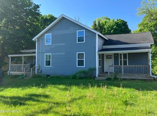 524 Walker St, Lenox, MA 01240