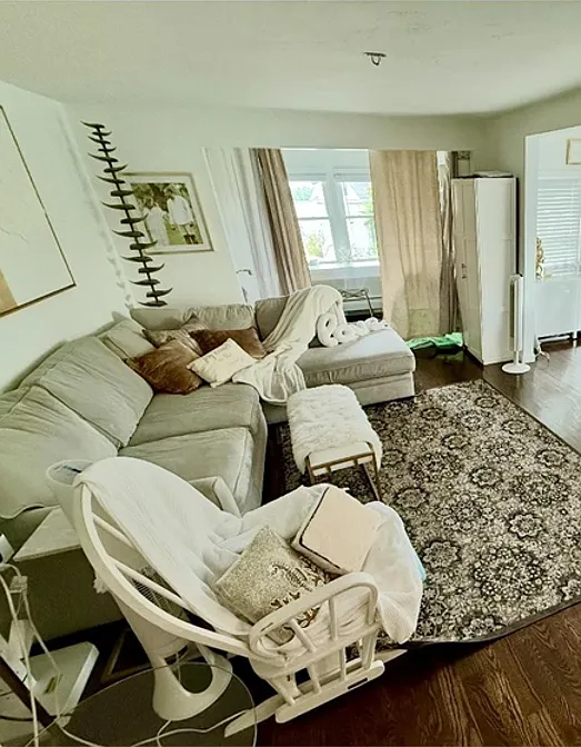 4 bed, 2202 sqft, $3,500 — Photo 3
