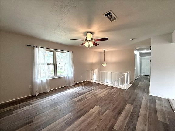 2nd image of 2334 Trailing Vine Rd