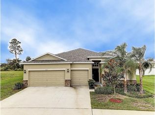 2512 Cumberland Cliff Dr, Ruskin, FL 33570