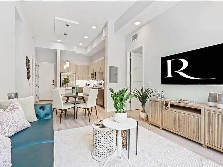 Riverstone Palm Beach — Photo 7